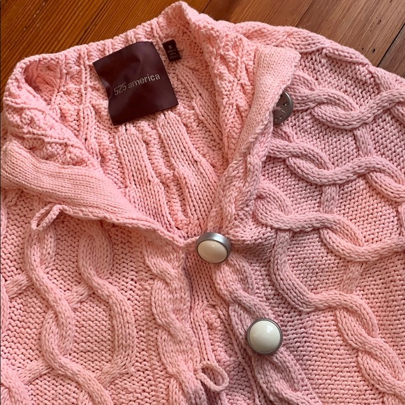 Pale pink cable knit short sleeve cardigan - Picture 3 of 3
